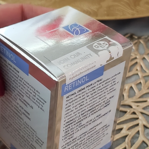 RETINOL ANTI AGING FACE CREAM 1.7 OZ 50 ML - Picture 2 of 5